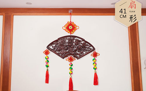 新龙镇中国结挂件实木客厅玄关壁挂装饰品种类大全